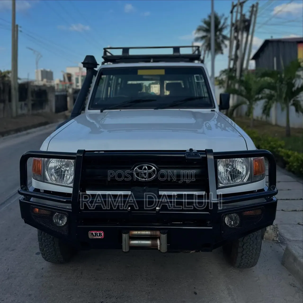 Toyota Land Cruiser 2020 White