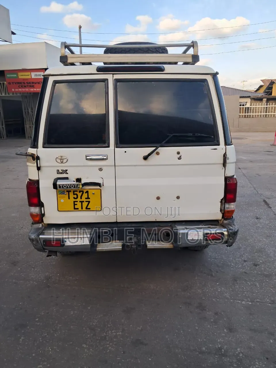Toyota Land Cruiser 2013 White