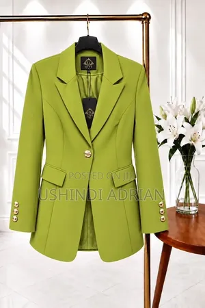 PREMIUM LADIES COATSMakoti Ya KikeSize: M–3XL