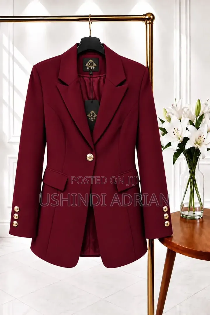 PREMIUM LADIES COATSMakoti Ya KikeSize: M–3XL