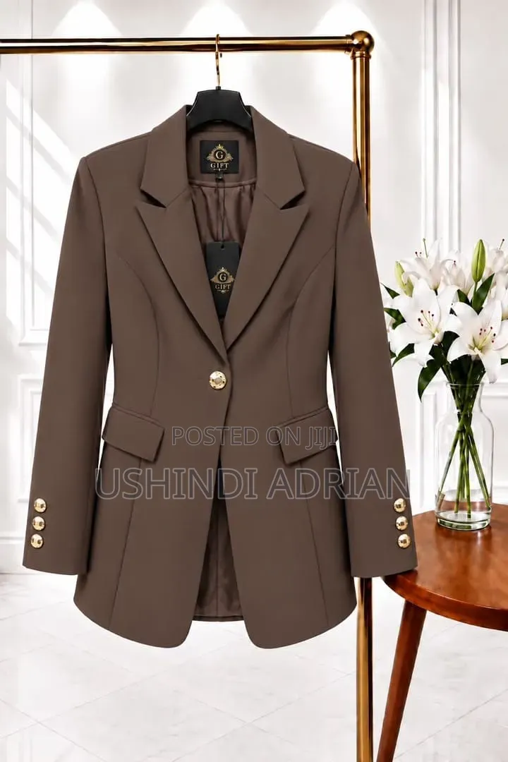 PREMIUM LADIES COATSMakoti Ya KikeSize: M–3XL