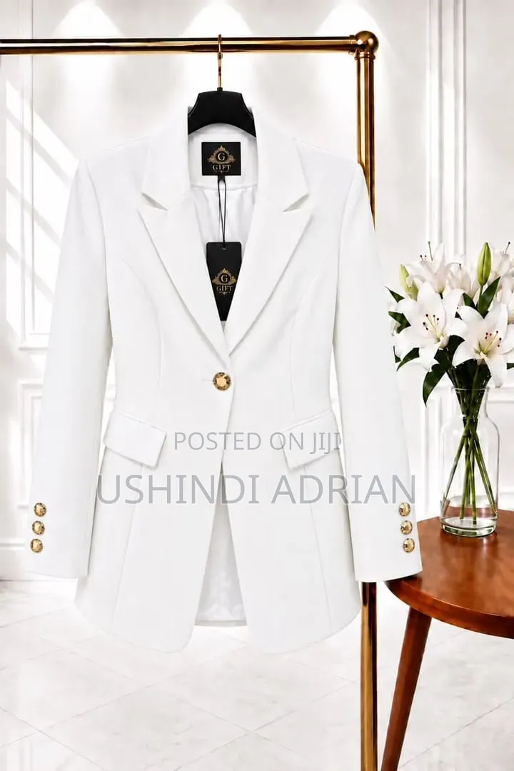 PREMIUM LADIES COATSMakoti Ya KikeSize: M–3XL