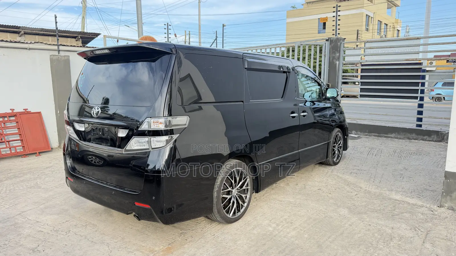 Toyota Vellfire V 2.4 FWD 7-Seater 2009 Black