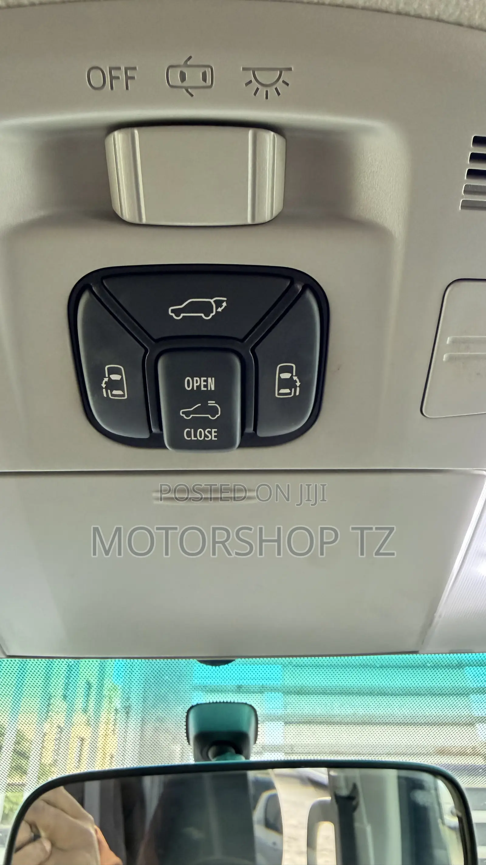 Toyota Vellfire V 2.4 FWD 7-Seater 2009 Black