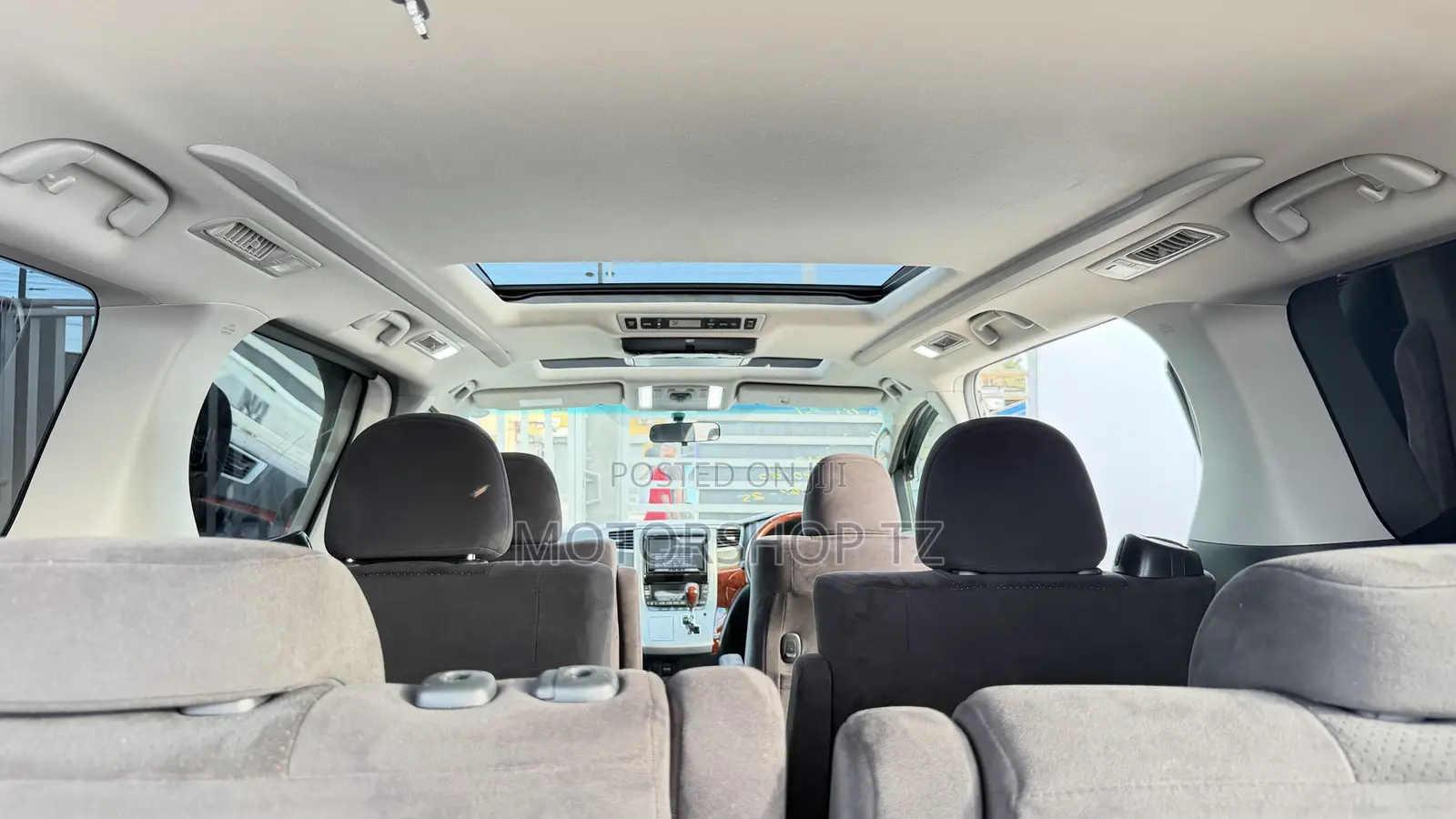 Toyota Vellfire V 2.4 FWD 7-Seater 2009 Black