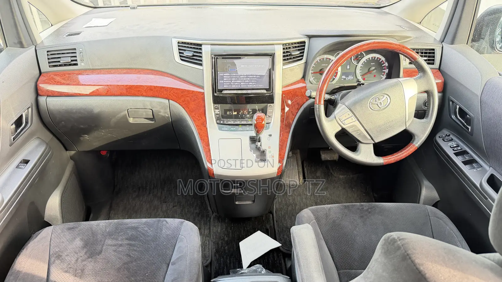 Toyota Vellfire V 2.4 FWD 7-Seater 2009 Black