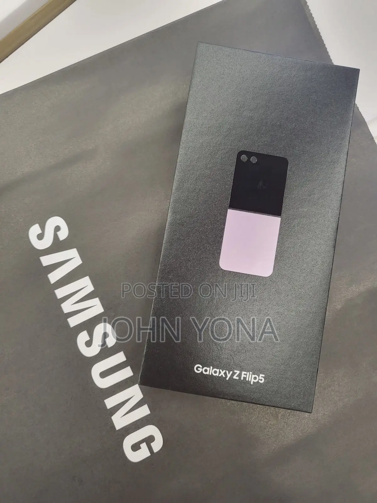 New Samsung Galaxy Z Flip 5 256 GB Black