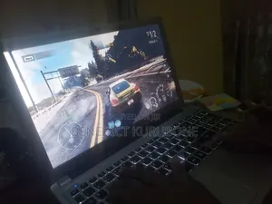 Laptop Acer Aspire V5-571 8GB Intel Core i5 HDD 512GB