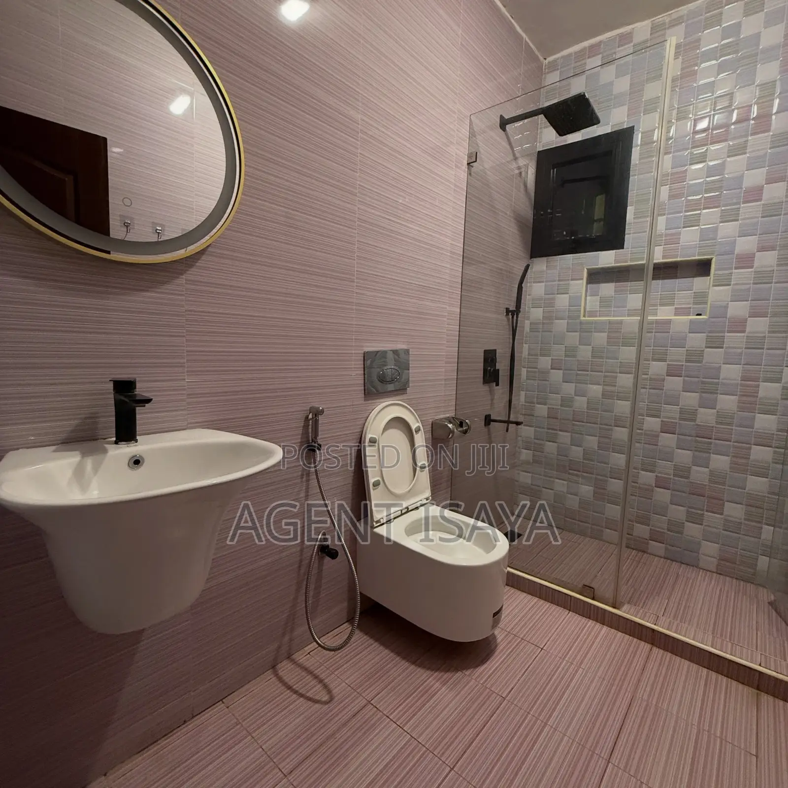Furnished 3bdrm Apartment in Ada Estate for rent