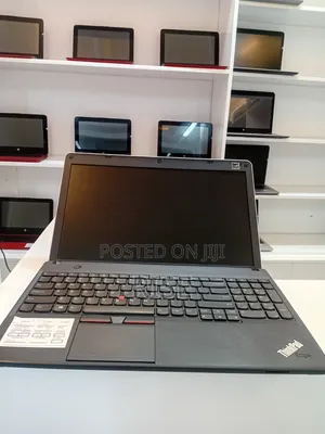 Laptop Lenovo ThinkPad Edge E535 8GB Intel Core i5 HDD 500GB