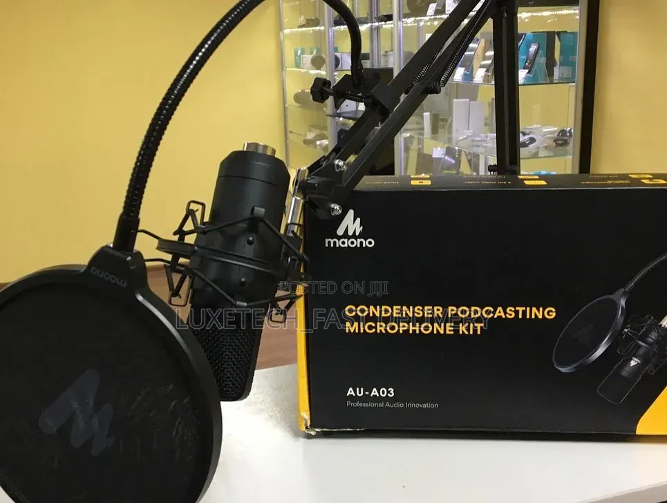 Maono AU-A03 Condenser Microphone Kit - Podcast, Streaming, Voice-Over