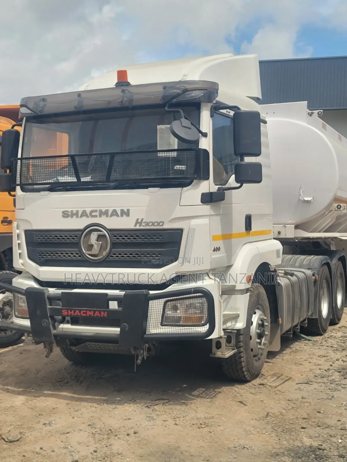 Semi Trailer