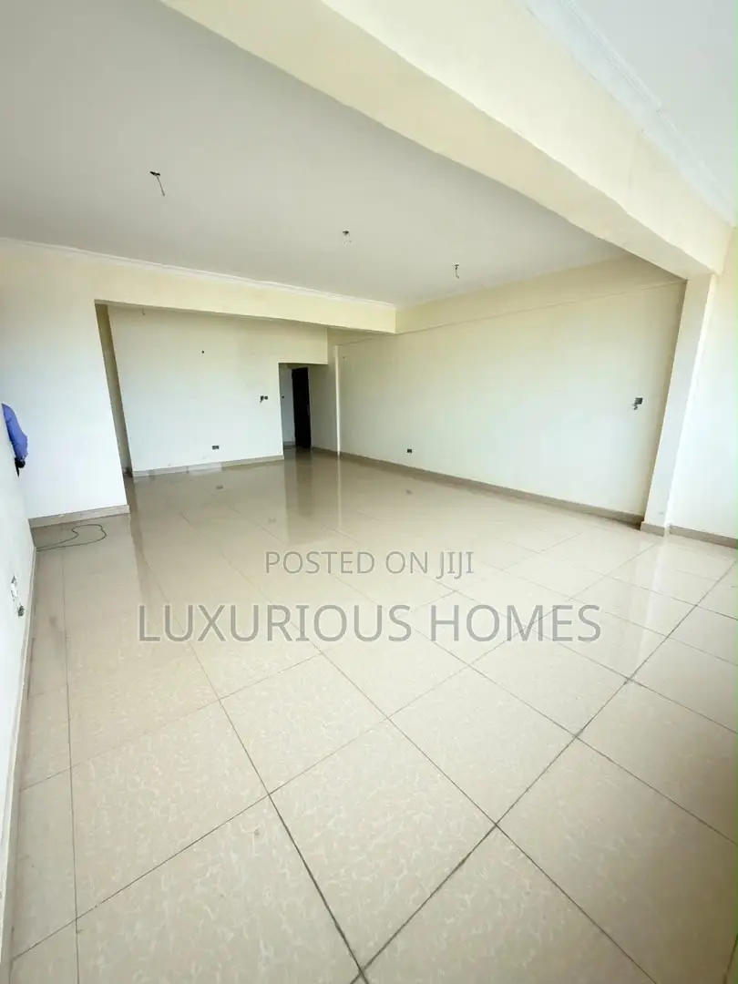 3bdrm Apartment in Upanga West for sale