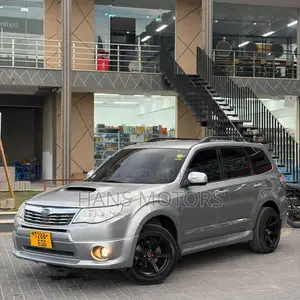 Subaru Forester 2011 Gray