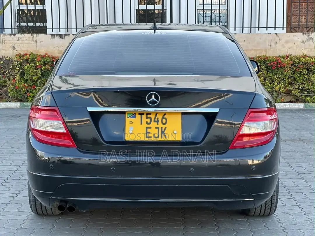 Mercedes-Benz C-Class 2008 Black