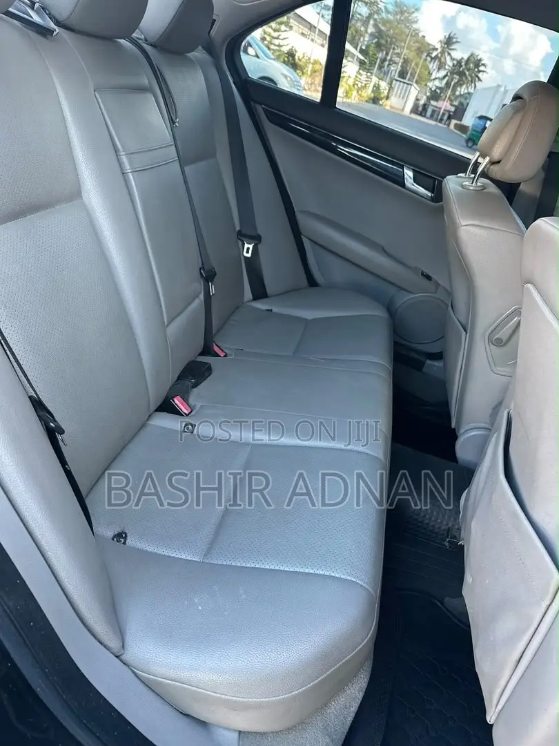 Mercedes-Benz C-Class 2008 Black