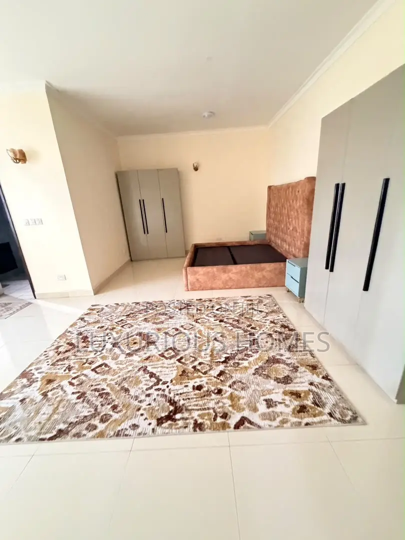 Furnished 4bdrm Apartment in Upanga West for rent