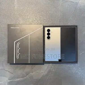New Samsung Galaxy Z Fold7 512 GB Silver