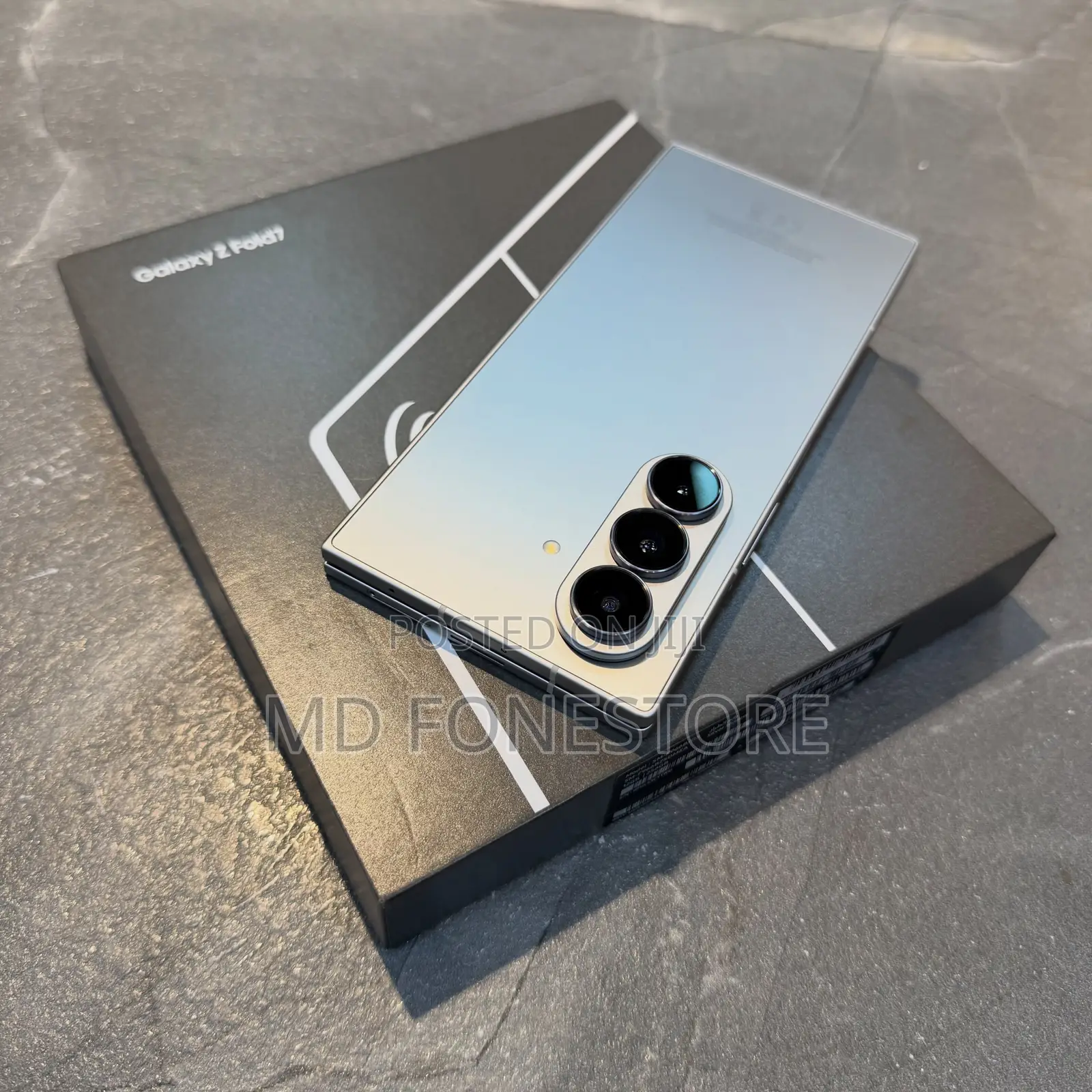 New Samsung Galaxy Z Fold7 512 GB Silver