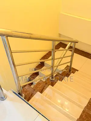 Furnished 4bdrm Duplex in Upanga East for sale