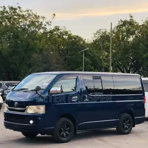 Toyota HiAce 2005 Blue