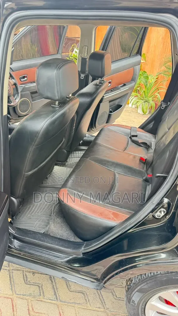 Mazda Verisa 2009 Black