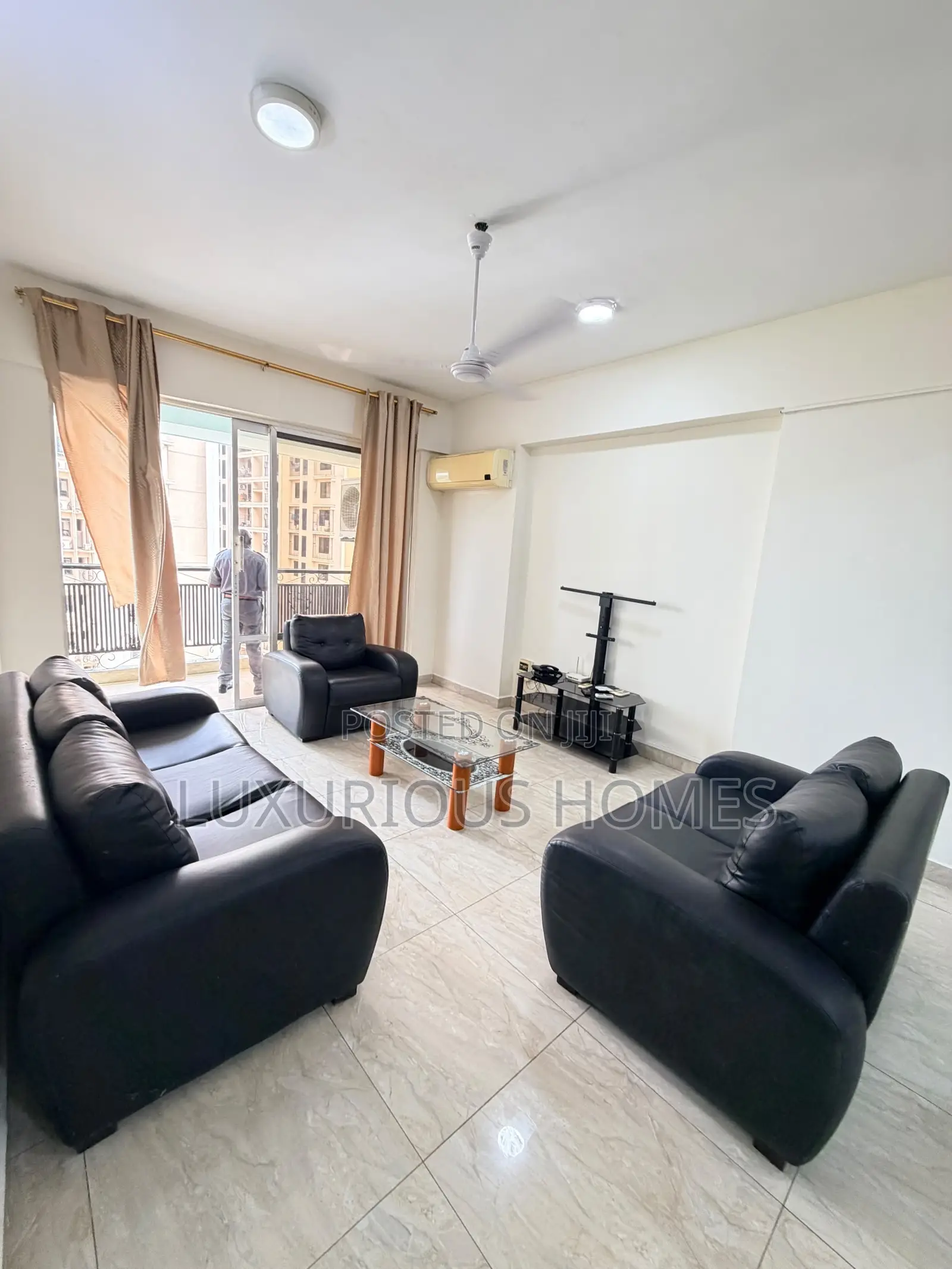 Furnished 4bdrm Apartment in Upanga West for rent