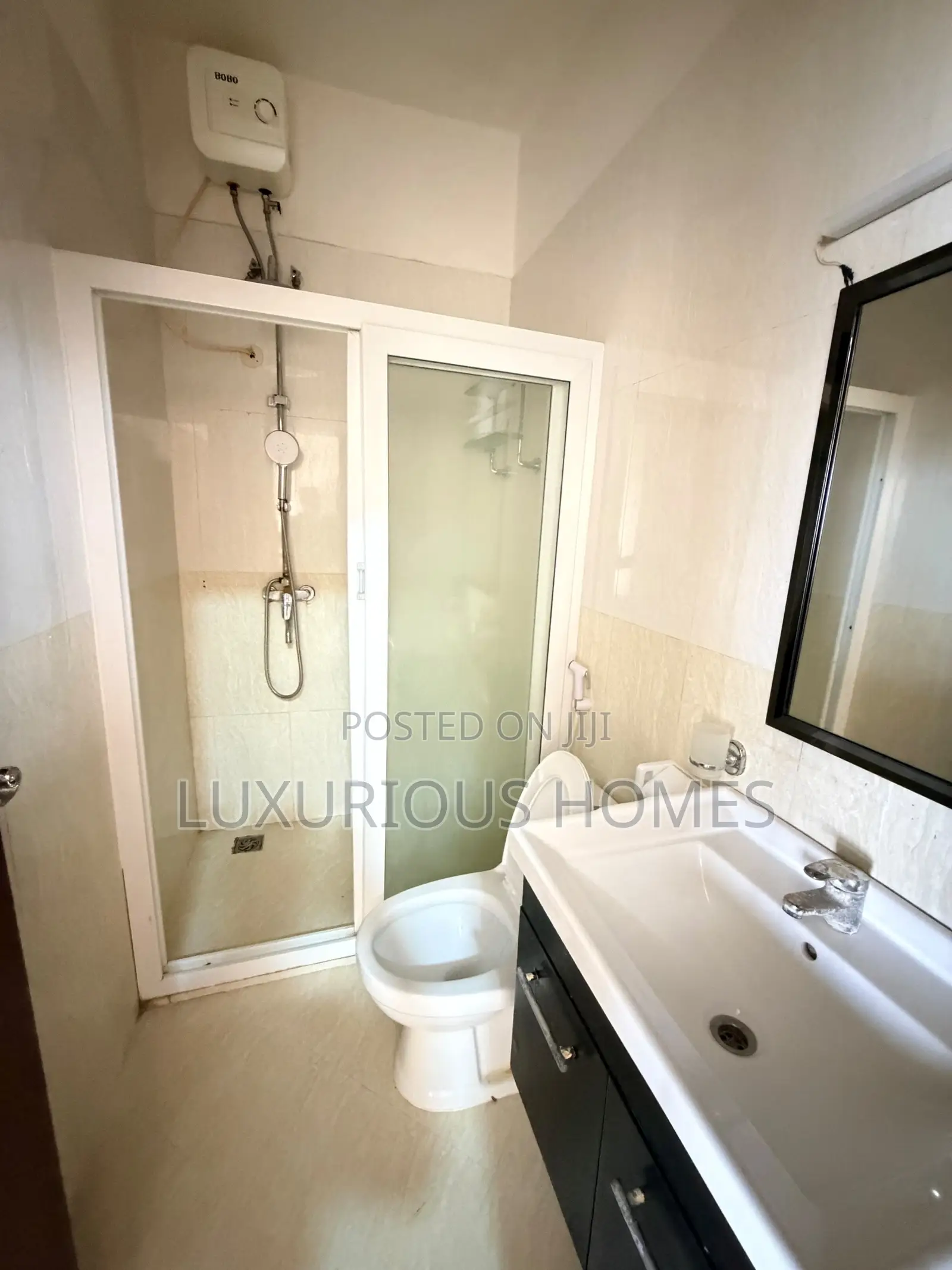 Furnished 4bdrm Apartment in Upanga West for rent