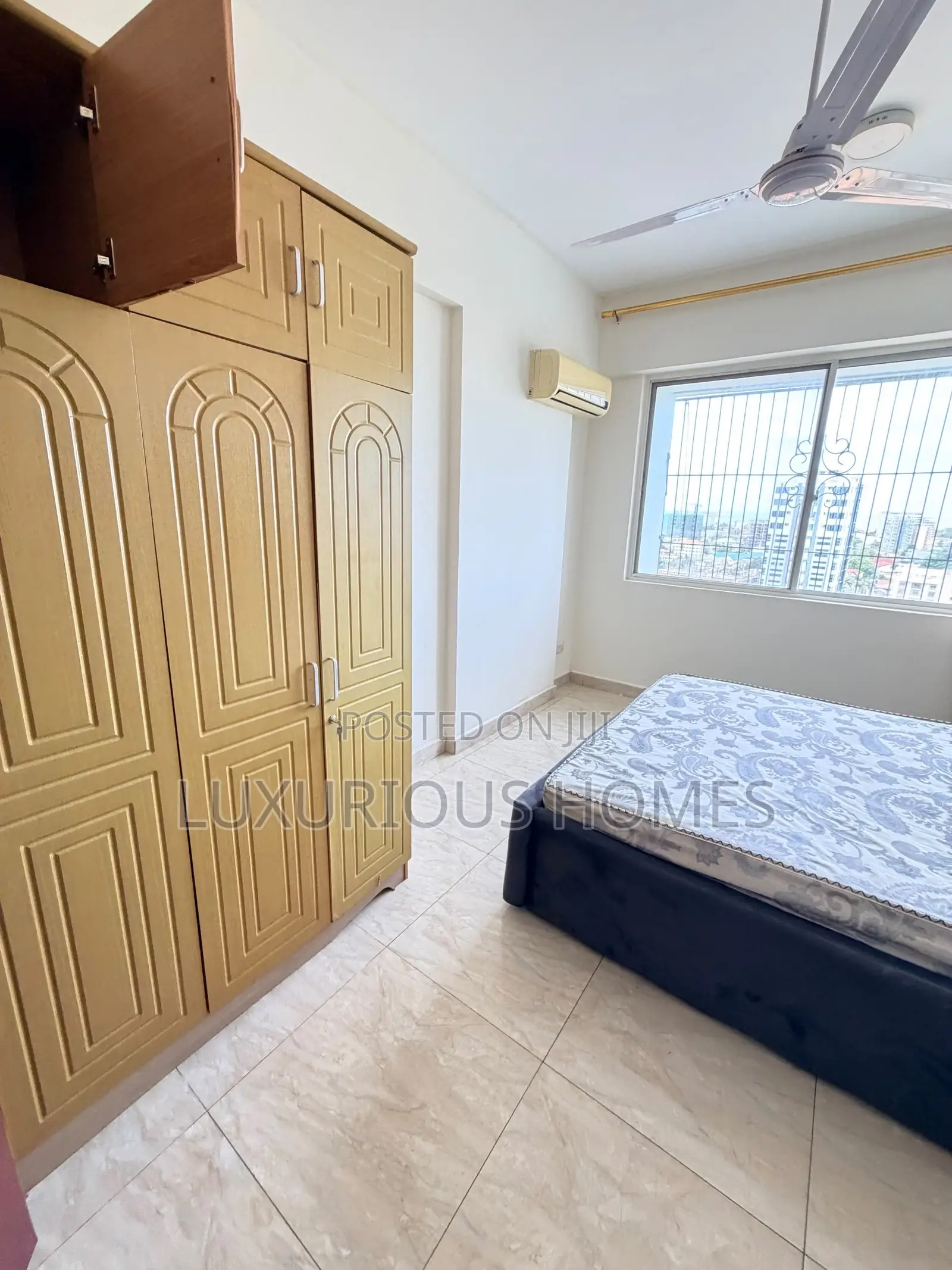 Furnished 4bdrm Apartment in Upanga West for rent