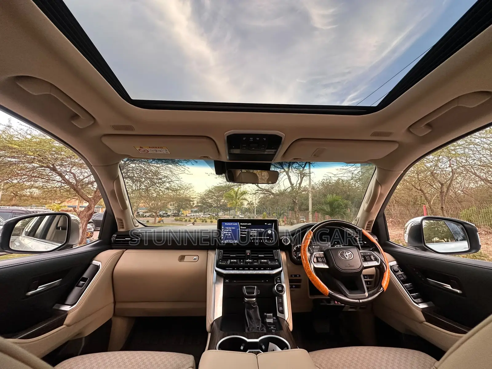 Toyota Land Cruiser 2023 Pearl