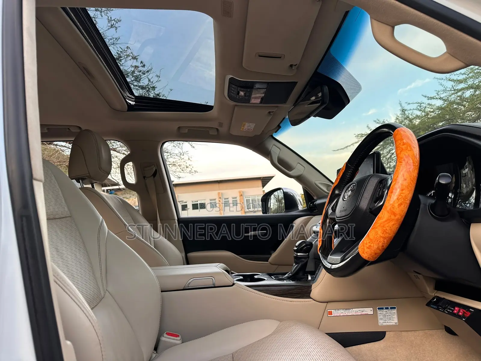 Toyota Land Cruiser 2023 Pearl