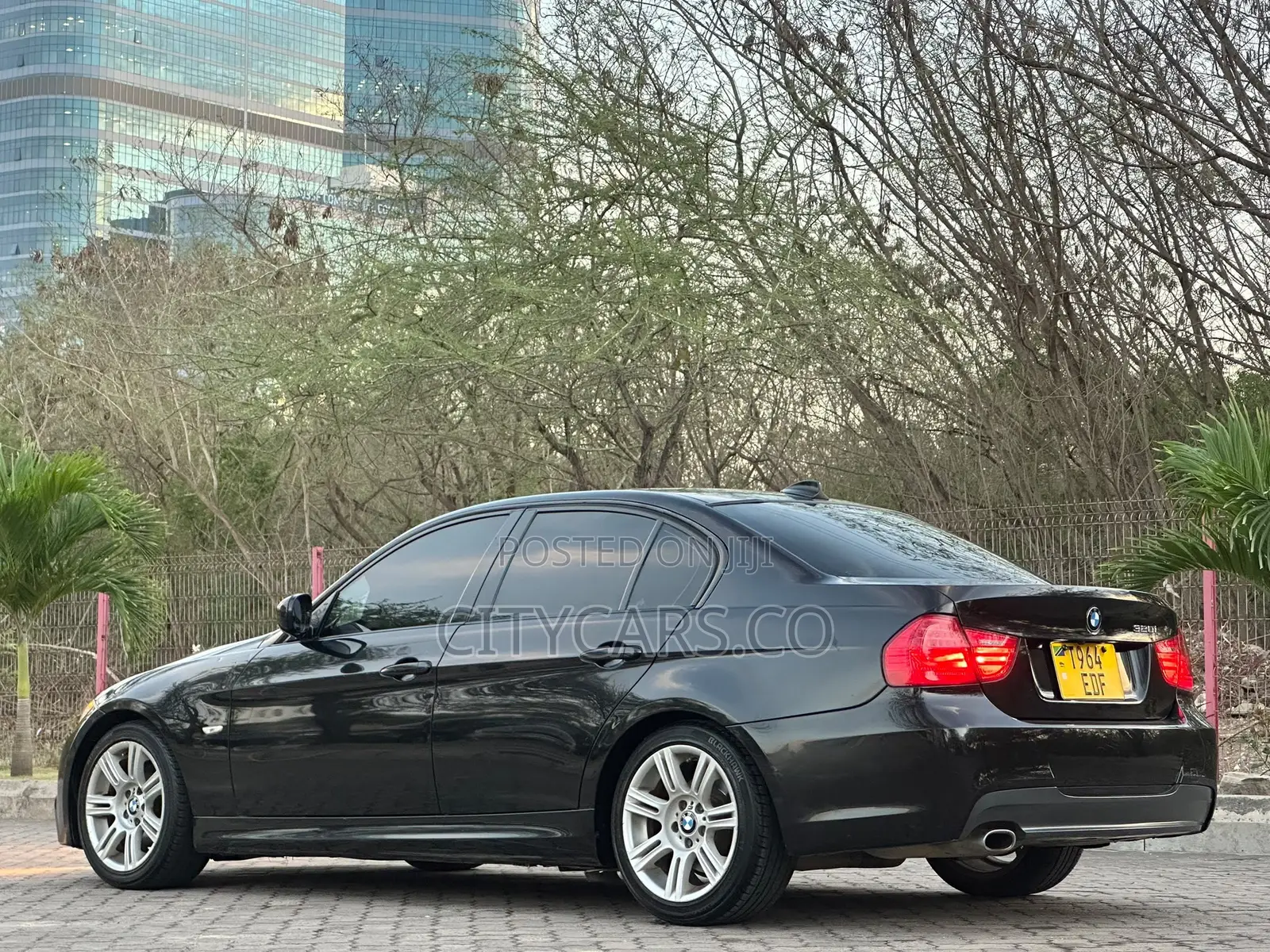 BMW 3 Series 2009 Black