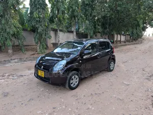 Toyota Passo 2011 Burgundy