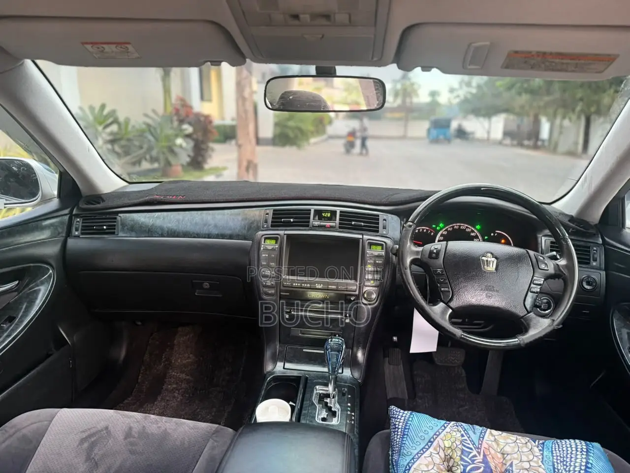 Toyota Crown 2006 Silver