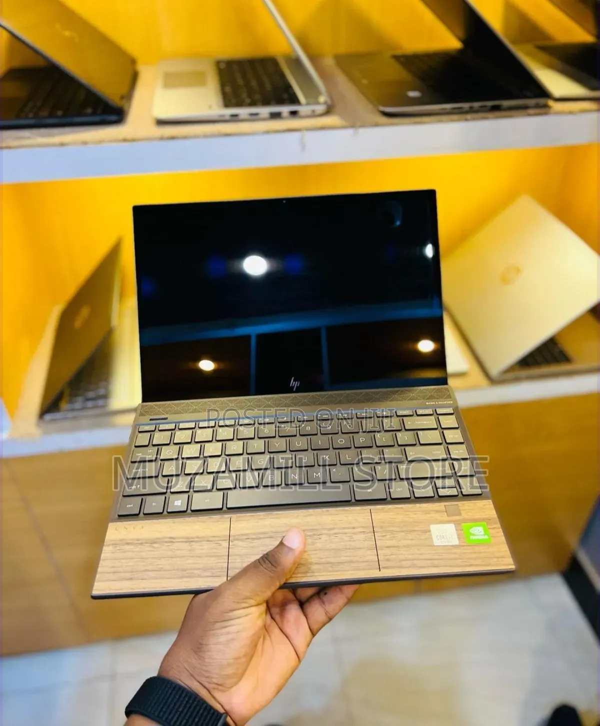 New Laptop HP Envy 13 16GB Intel Core i7 SSD 1T