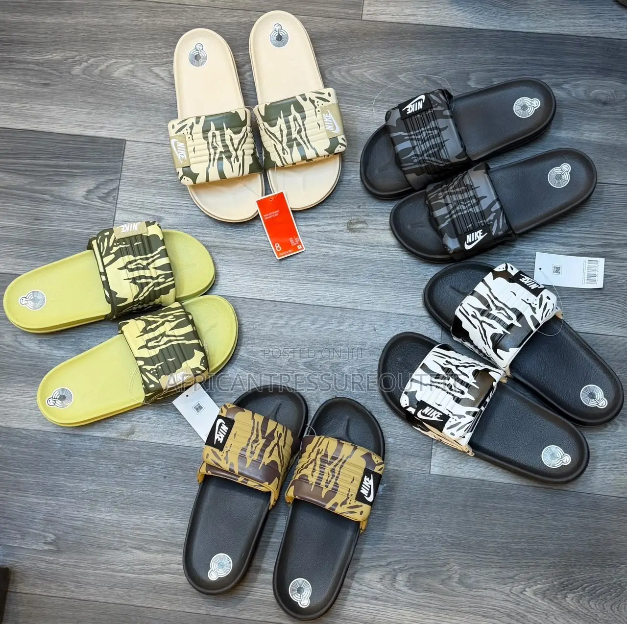 Nike Offcourt Adjust Slides Sandals Featuring Adjustable Camo Straps
