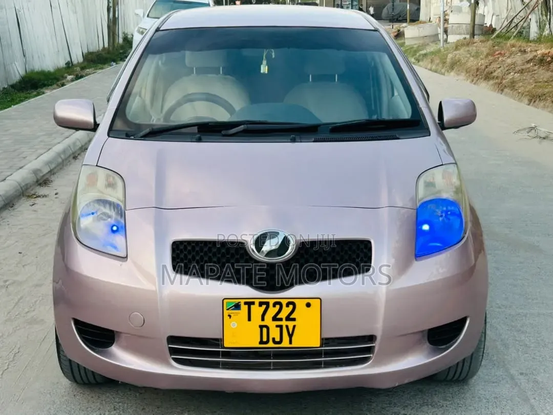 Toyota Vitz 1.0 FWD 5dr 2006 Silver