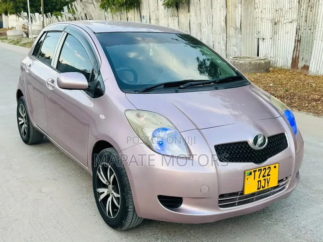 Toyota Vitz 1.0 FWD 5dr 2006 Silver