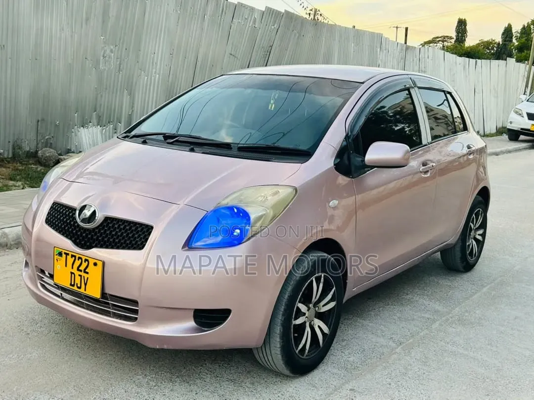 Toyota Vitz 1.0 FWD 5dr 2006 Silver