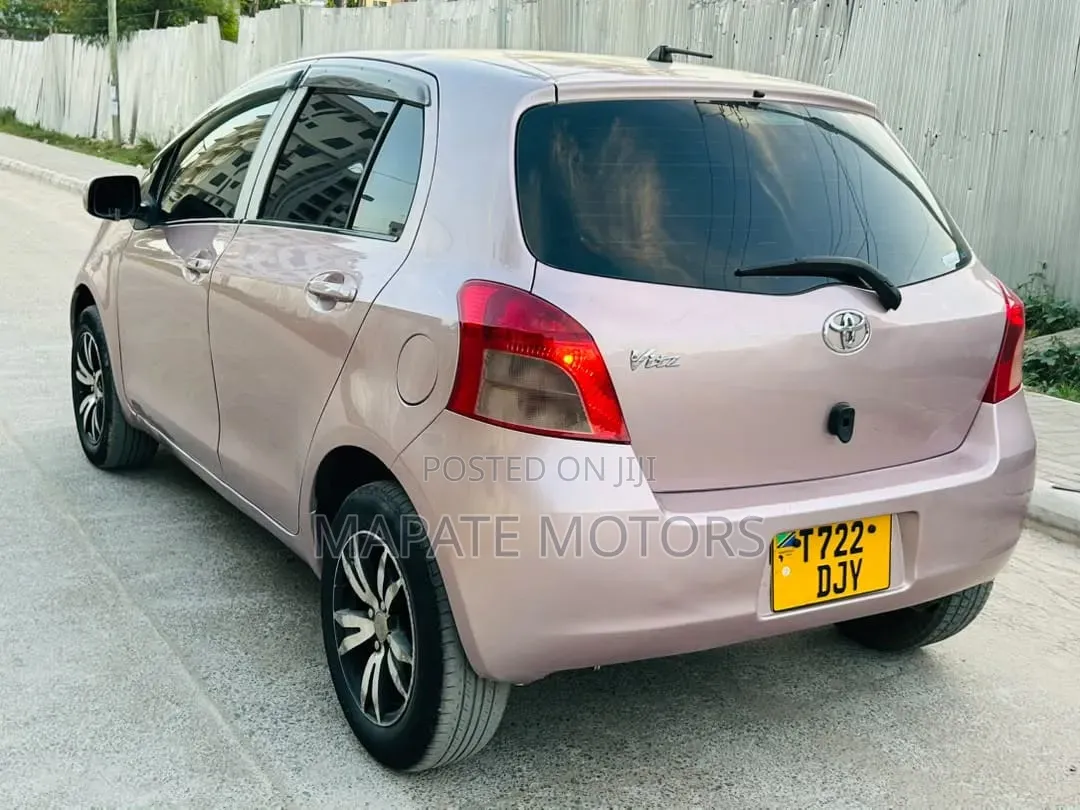 Toyota Vitz 1.0 FWD 5dr 2006 Silver