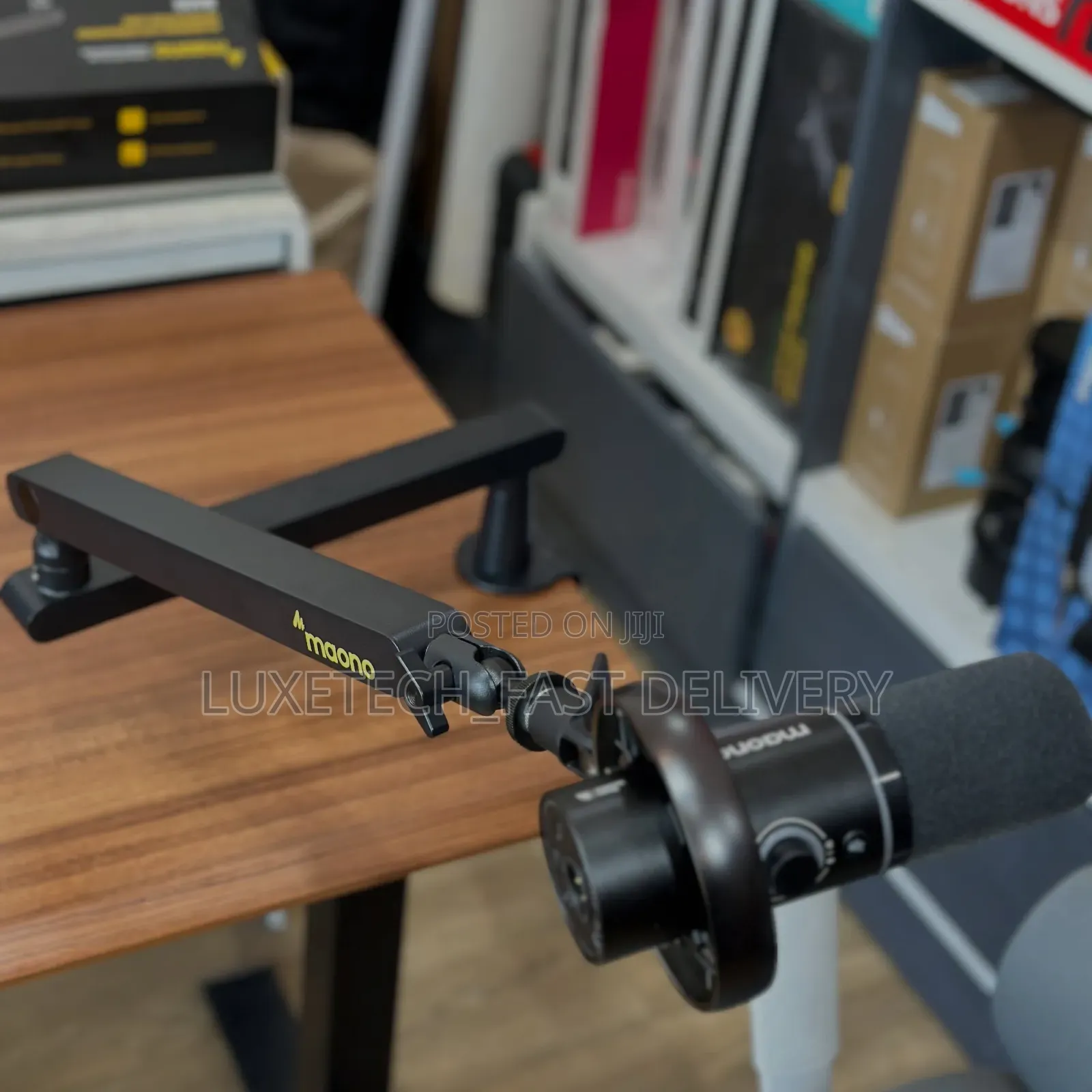 Maono BA92 Low Profile Aluminum Mic Boom Arm – Podcast Streaming Stand