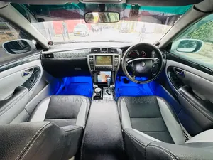 Toyota Crown Royale 2005 White
