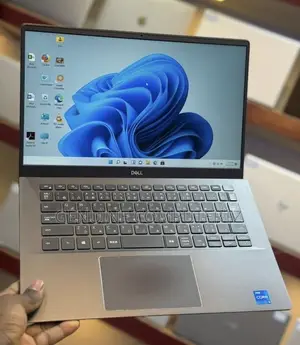Laptop Dell Vostro 14 5401 8GB Intel Core i5 SSD 256GB