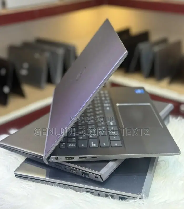 Laptop Dell Vostro 14 5401 8GB Intel Core i5 SSD 256GB