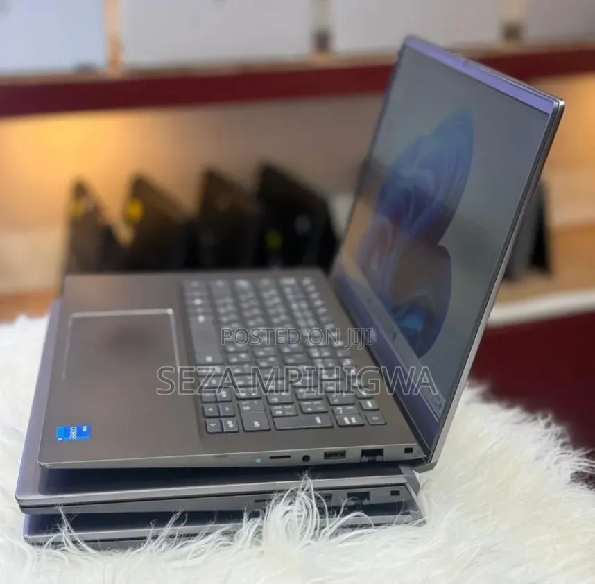 Laptop Dell 8GB Intel Core i5 SSD 256GB