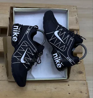 Nike Air Max Outdoor Sneakers
