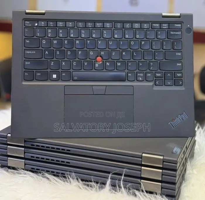 New Laptop Lenovo ThinkPad x13 Yoga 32GB Intel Core i7 SSD 256GB