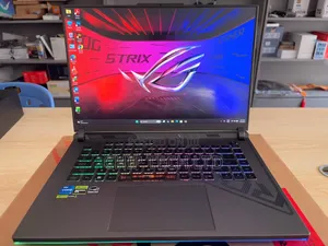 Laptop Asus ROG Strix G16 G614 16GB Intel Core i7 SSD 1T