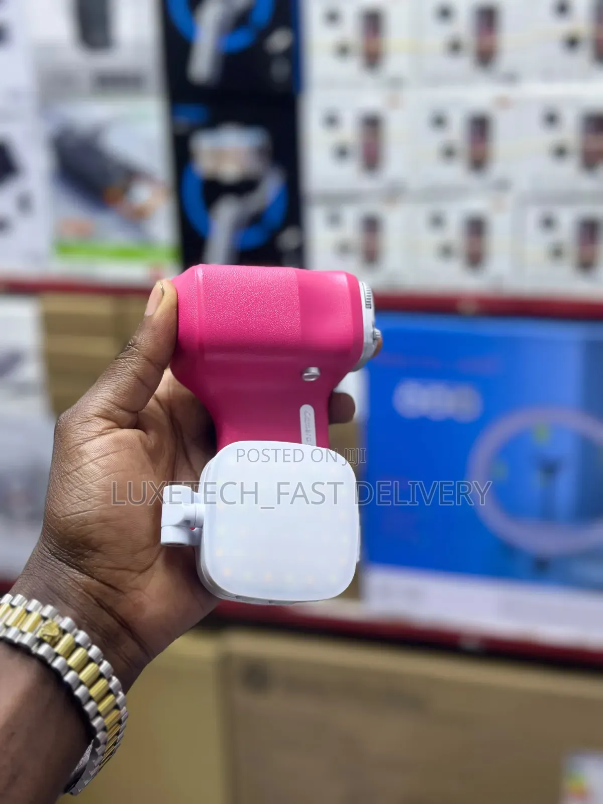 Magnetic Phone Camera Grip – DSLR Style Handle With Bluetooth Shutter