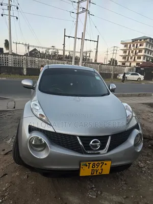 Nissan Juke 2022 Gray